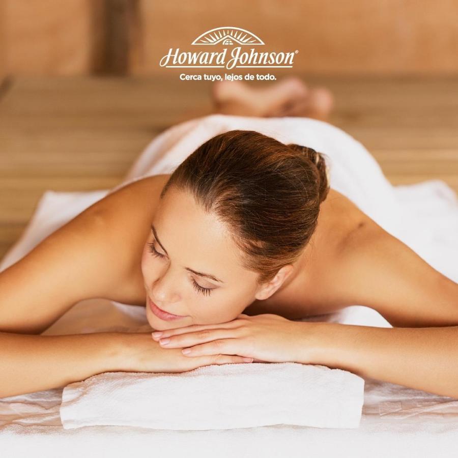 Hotel Howard Johnson Trenque Lauquen Esterno foto